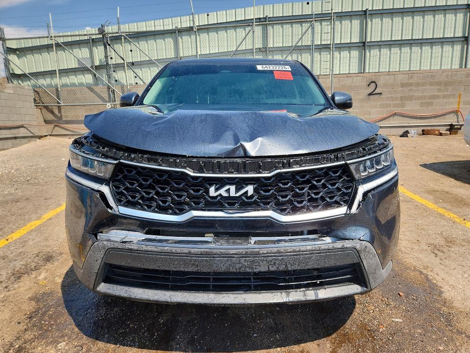 Photo 5 from auction – 2022 KIA SORENTO with VIN 5XYRGDLC6NG099795