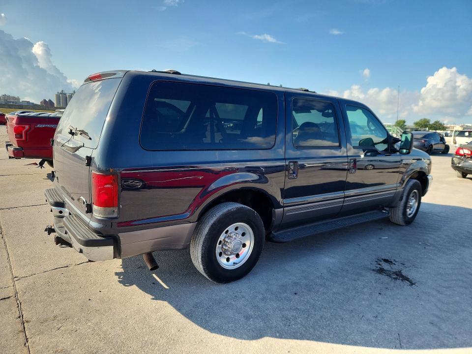 Photo 3 from auction – 2001 FORD EXCURSION with VIN 1FMNU40S61EB38323
