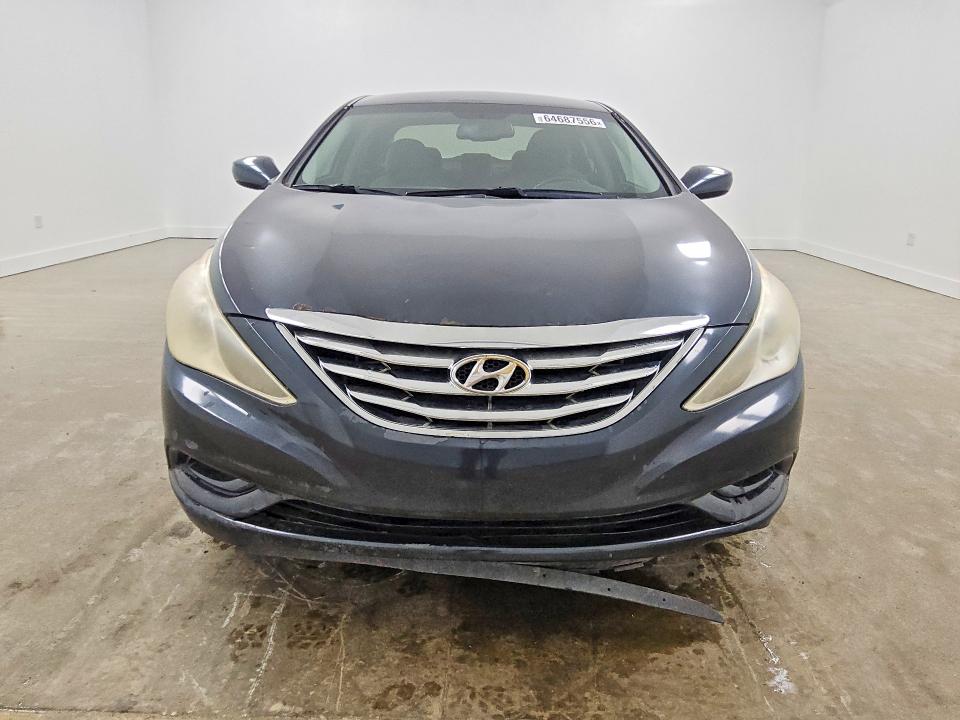 Photo 5 from auction – 2013 HYUNDAI SONATA with VIN 5NPEB4AC8DH629255