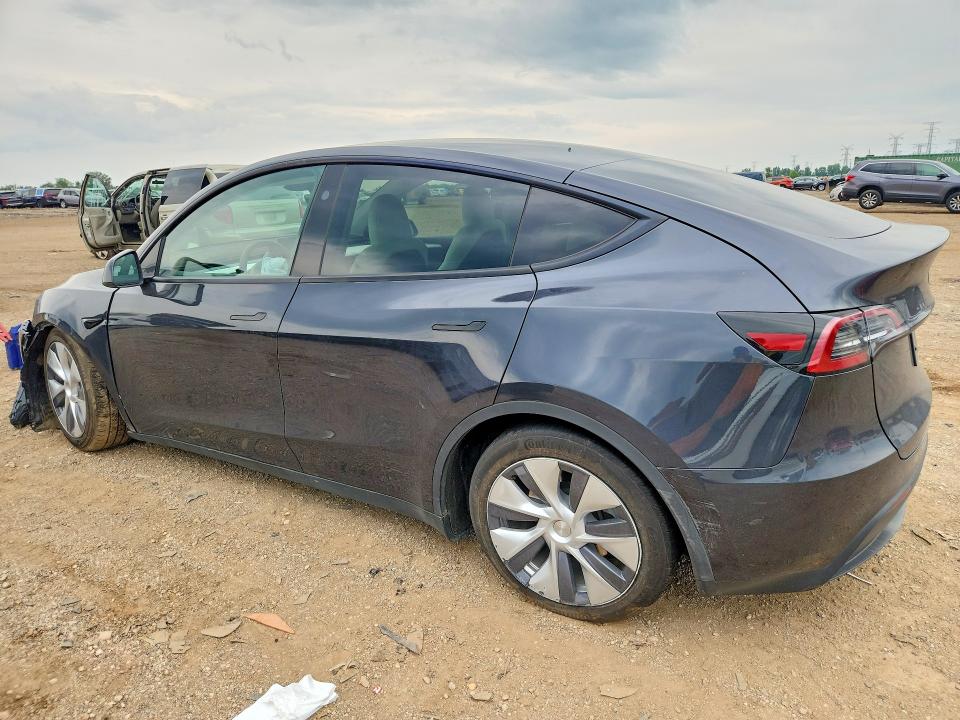 Photo 2 from auction – 2024 TESLA MODEL Y with VIN 7SAYGDEE7RF027045