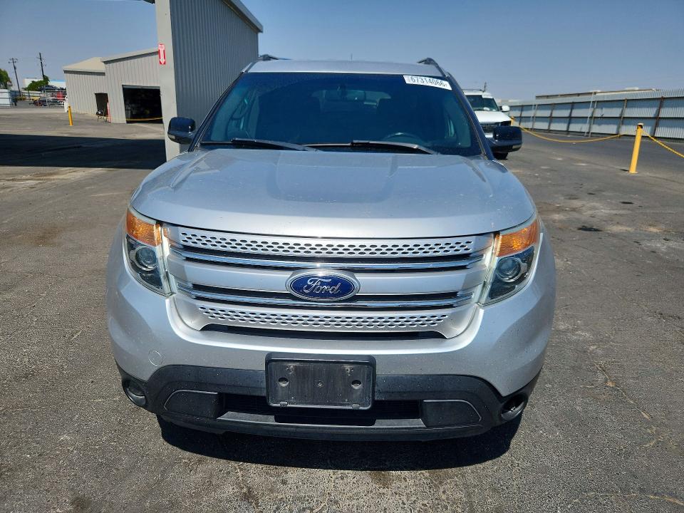 Снимка 5 от търг – 2013 FORD EXPLORER с VIN 1FM5K7D81DGA63027