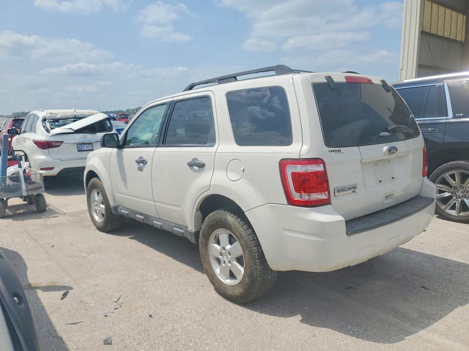 Photo 2 from auction – 2012 FORD ESCAPE with VIN 1FMCU0D72CKC25811