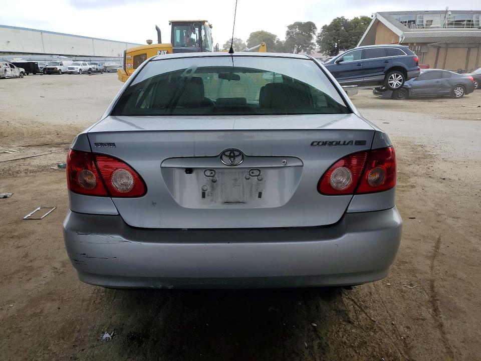 Photo 6 from auction – 2005 TOYOTA COROLLA with VIN 1NXBR32EX5Z490502