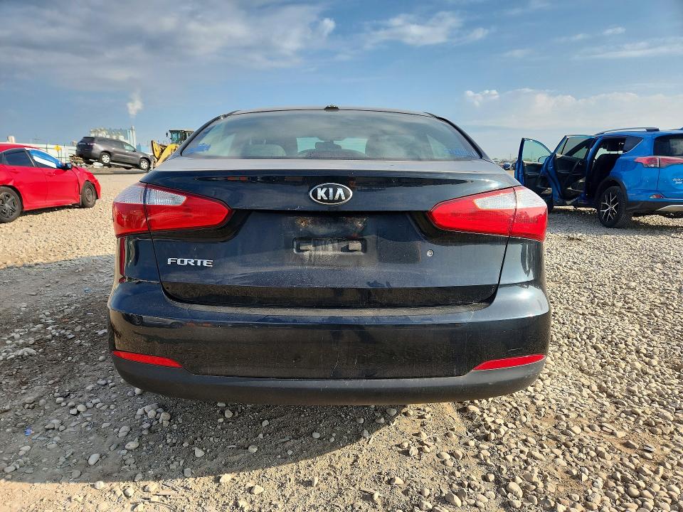 Фото 6 с аукциона – 2015 KIA FORTE с VIN KNAFK4A66F5285665