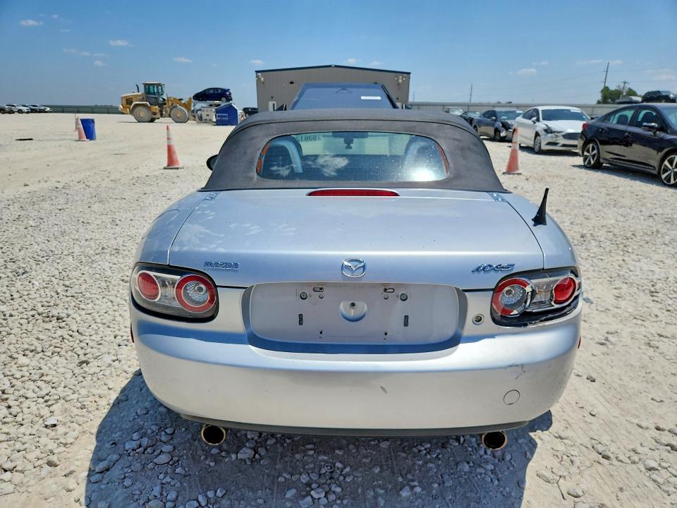 Photo 6 from auction – 2008 MAZDA MX-5 MIATA with VIN JM1NC25F080148389