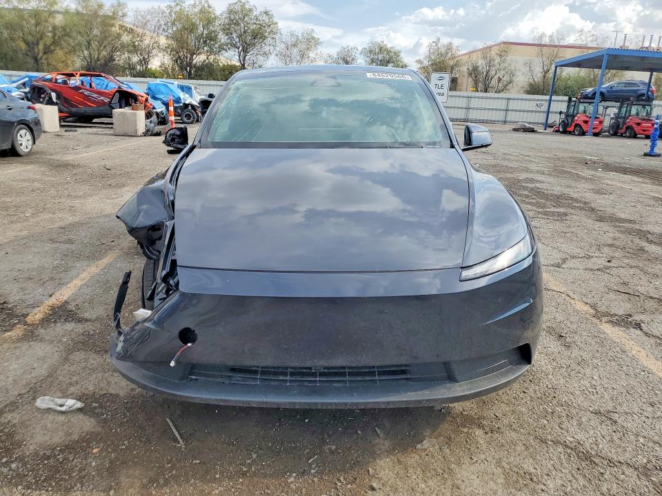 Zdjęcie 5 z aukcji – 2026 TESLA MODEL Y z VIN 7SAYGDEDXTA720915
