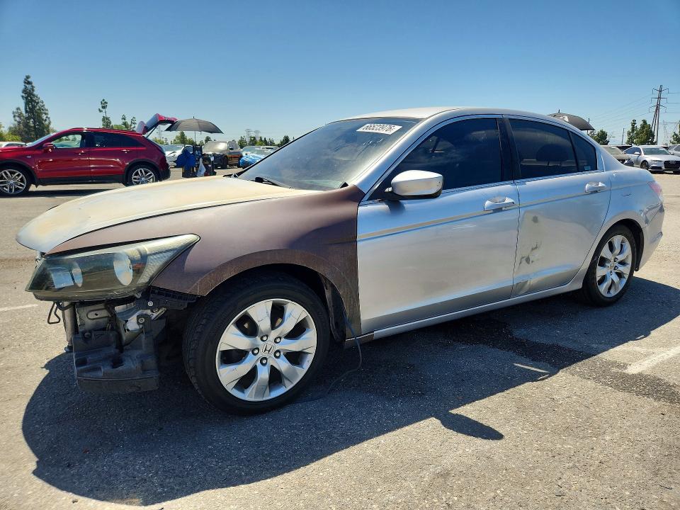 HONDA ACCORD 2008 with VIN JHMCP26338C071093 - Photo from auction
