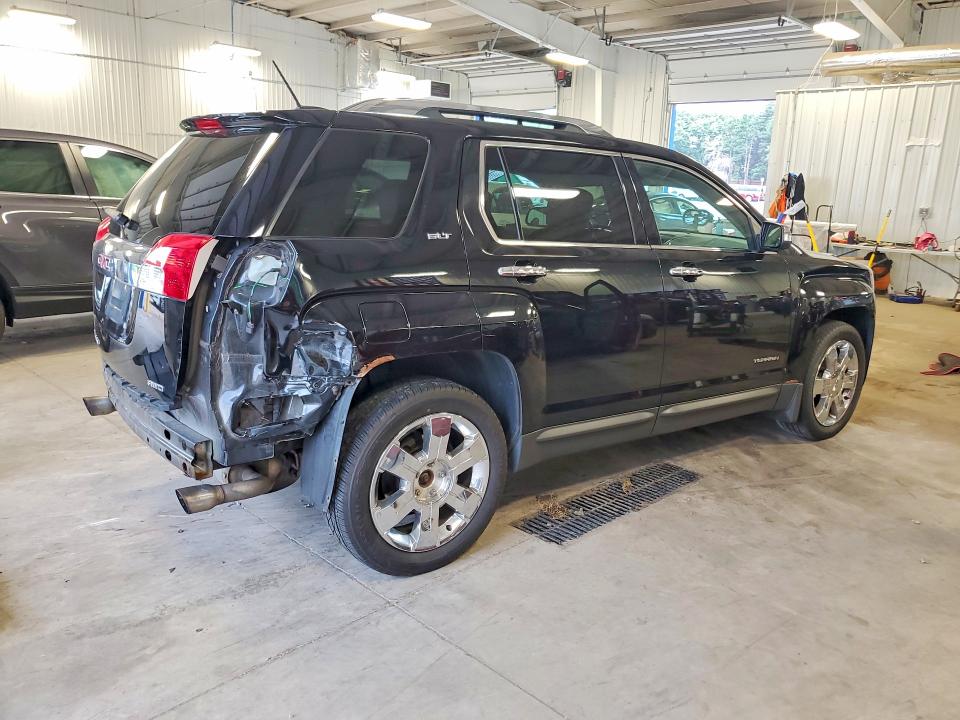 Photo 3 from auction – 2015 GMC TERRAIN with VIN 2GKFLYE33F6163622