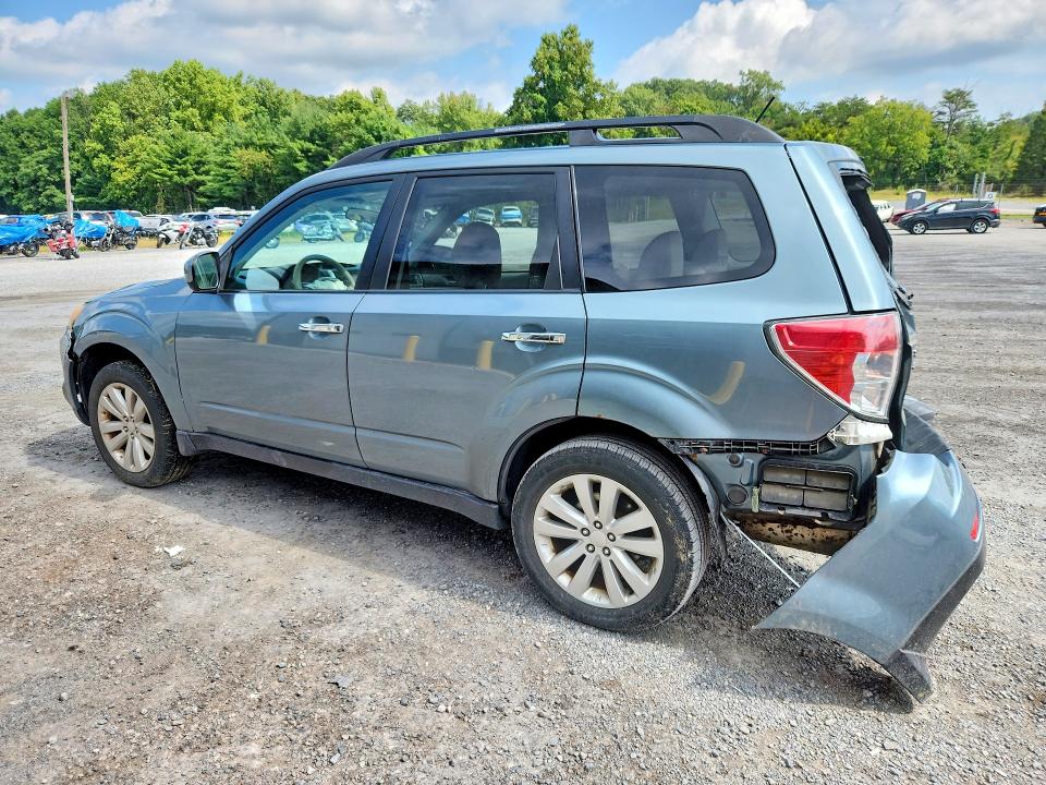 Photo 2 from auction – 2011 SUBARU FORESTER with VIN JF2SHADC4BH754990