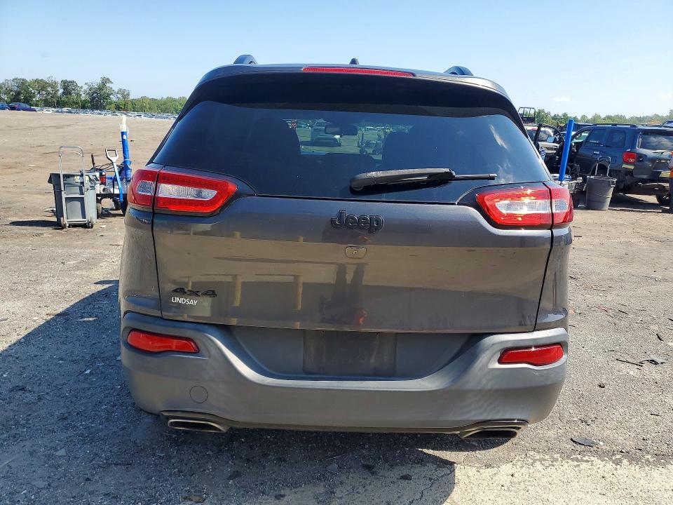Photo 6 from auction – 2016 JEEP CHEROKEE with VIN 1C4PJMCS2GW194909