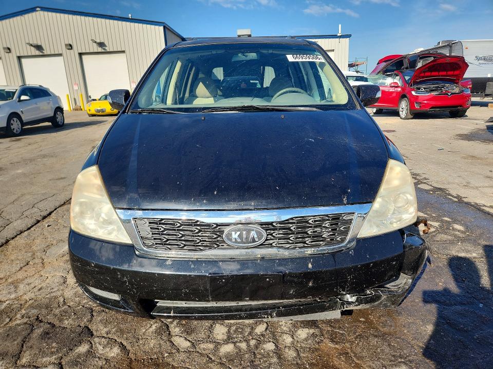 Photo 5 from auction – 2011 KIA SEDONA with VIN KNDMG4C70B6411556