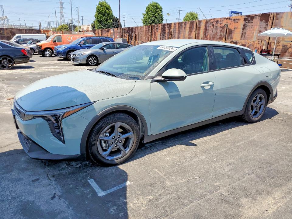 2025 KIA K4