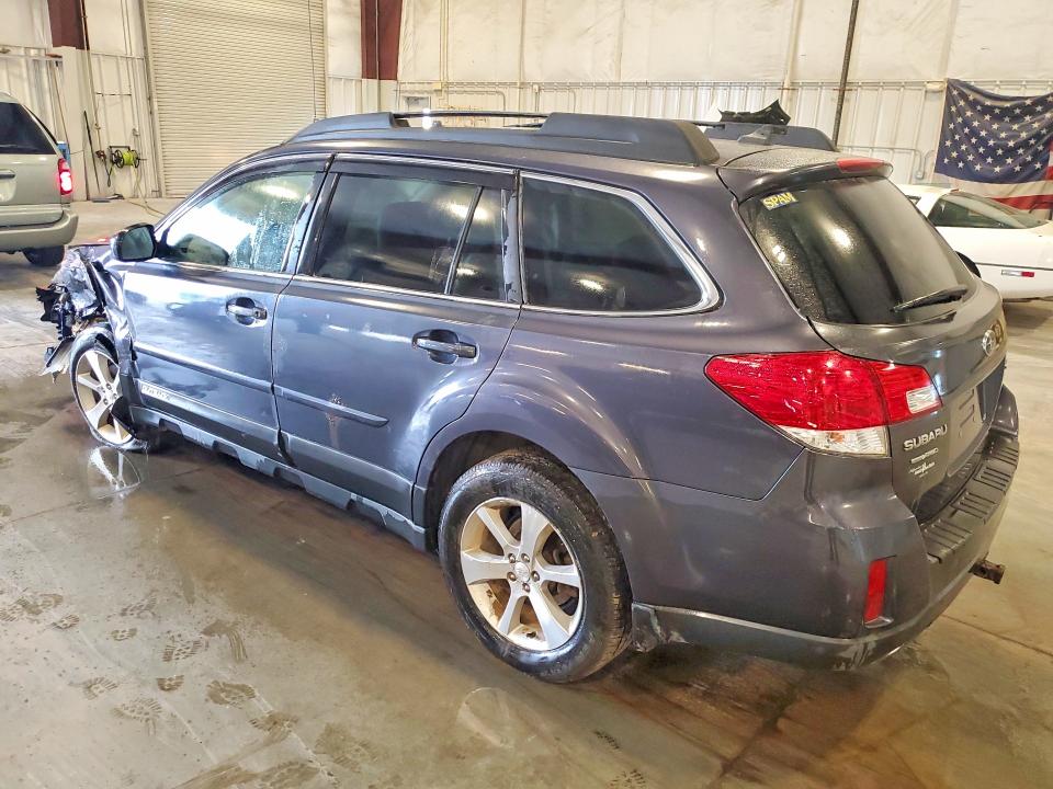 Photo 2 from auction – 2013 SUBARU OUTBACK with VIN 4S4BRBLC9D3249820