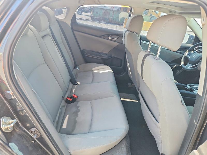 Photo 10 from auction – 2018 HONDA CIVIC with VIN 2HGFC2F77JH538940