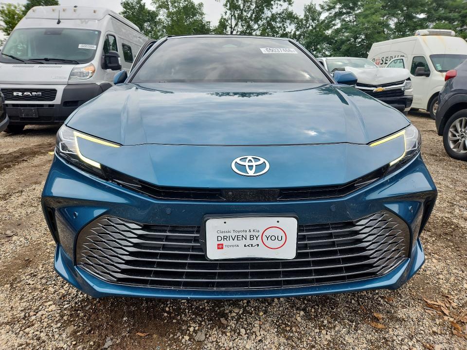 Photo 5 from auction – 2026 TOYOTA CAMRY with VIN 4T1DBADK9TU053866