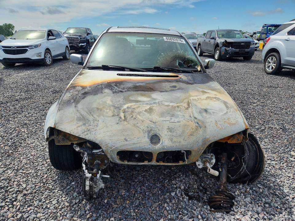 Photo 5 from auction – 2001 BMW 325 with VIN WBAAV33431FV04656