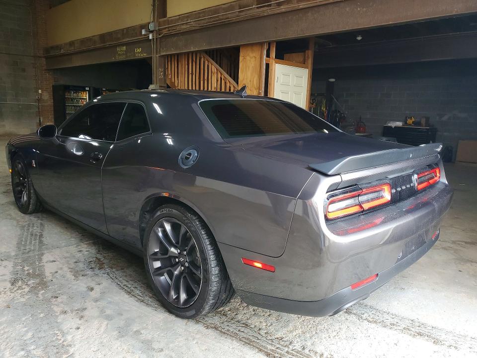 Photo 2 from auction – 2021 DODGE CHALLENGER with VIN 2C3CDZFJ0MH586906