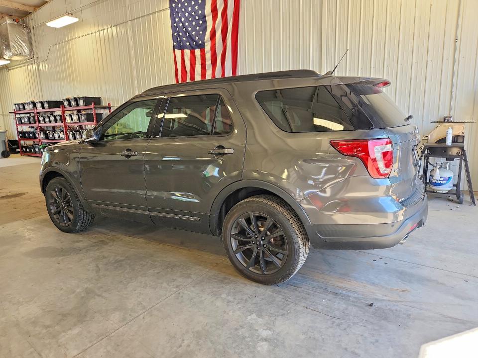 Photo 2 from auction – 2018 FORD EXPLORER with VIN 1FM5K8DH1JGB43784