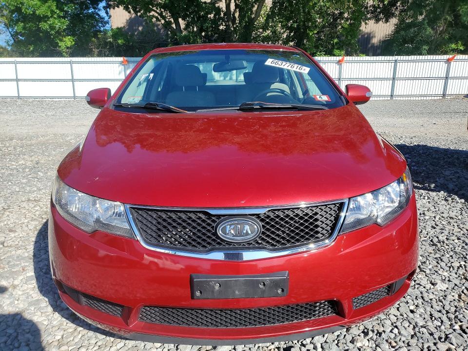 Photo 5 from auction – 2010 KIA FORTE with VIN KNAFU4A28A5298384