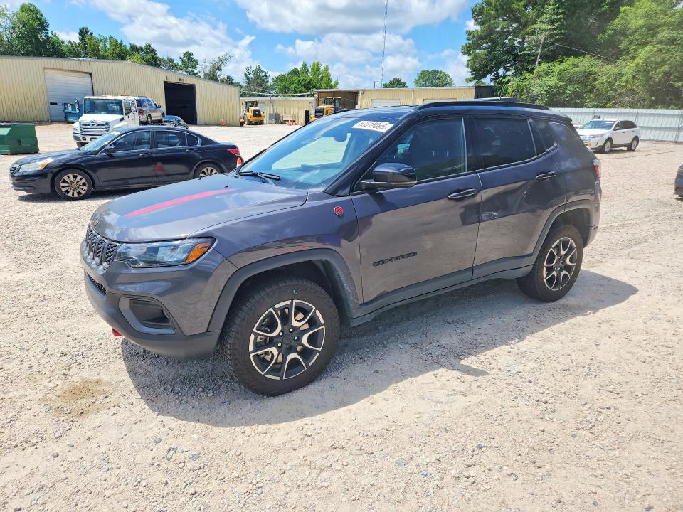 JEEP COMPASS 2024 with VIN 3C4NJDDN1RT171405 - Photo from auction