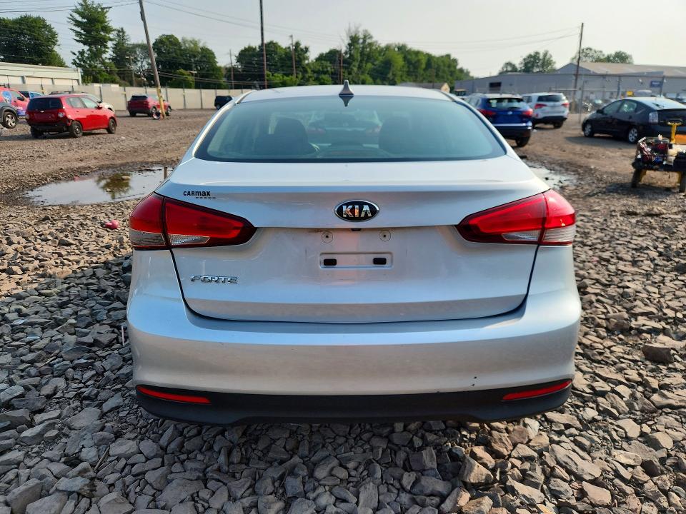 Photo 6 from auction – 2018 KIA FORTE with VIN 3KPFK4A78JE284302
