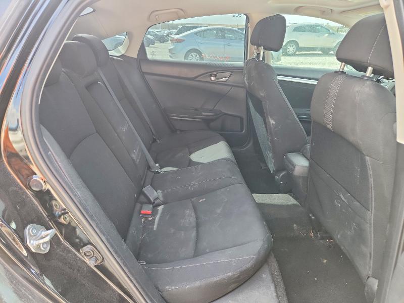 Photo 10 from auction – 2018 HONDA CIVIC with VIN 2HGFC2F77JH605908
