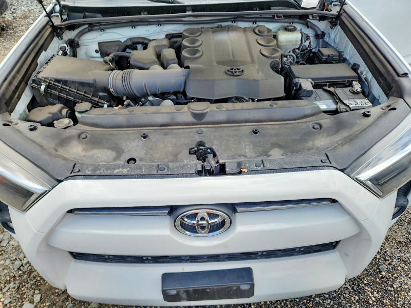 Photo 12 from auction – 2022 TOYOTA 4RUNNER with VIN JTEMU5JR9N6050413