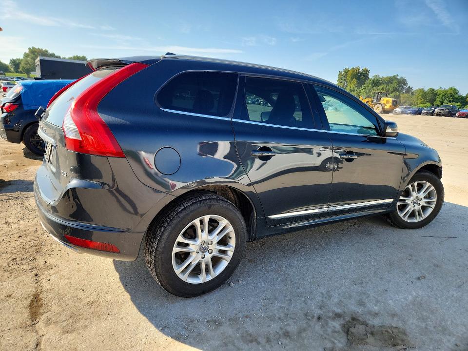 Zdjęcie 3 z aukcji – 2016 VOLVO XC60 z VIN YV440MDK2G2844749