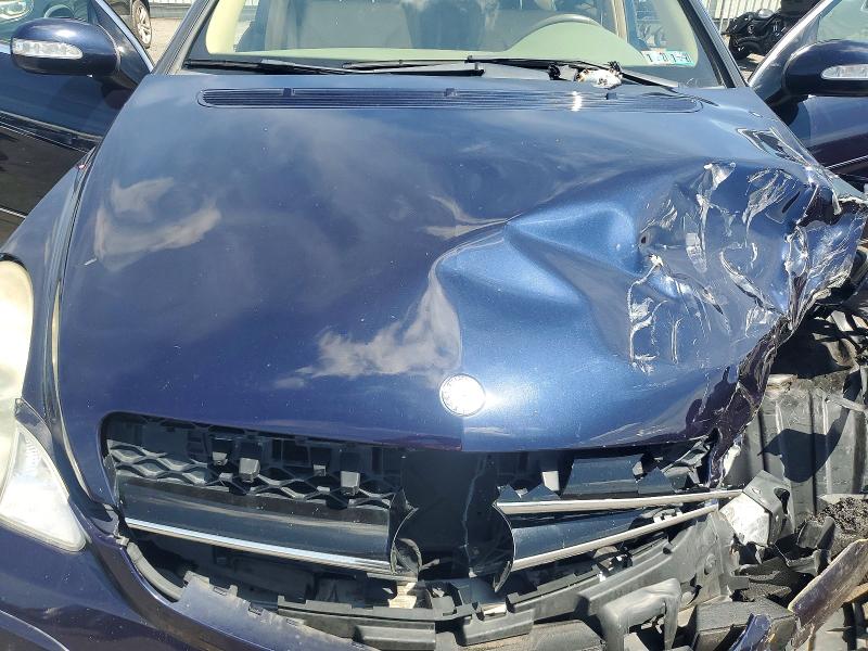 Photo 12 from auction – 2010 MERCEDES-BENZ R with VIN 4JGCB6FE3AA101313