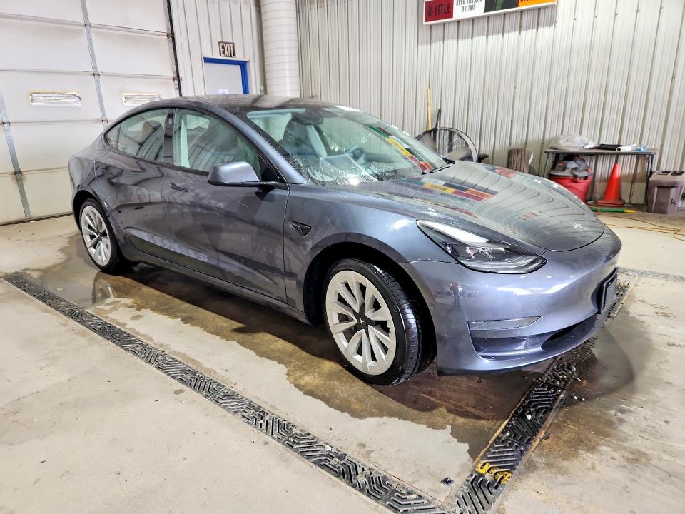 صورة رقم 4 من المزاد - 2021 TESLA MODEL 3 مع VIN 5YJ3E1EA4MF062272