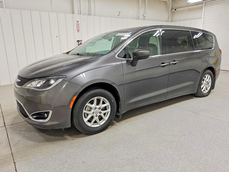 Снимка 1 от търг – 2017 CHRYSLER PACIFICA с VIN 2C4RC1BG5HR846737