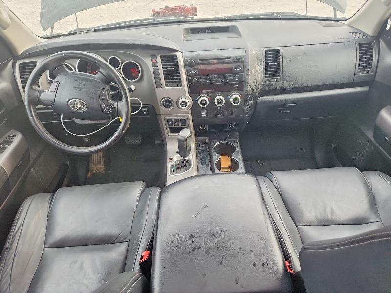 Photo 8 from auction – 2012 TOYOTA SEQUOIA with VIN 5TDBW5G14CS058780