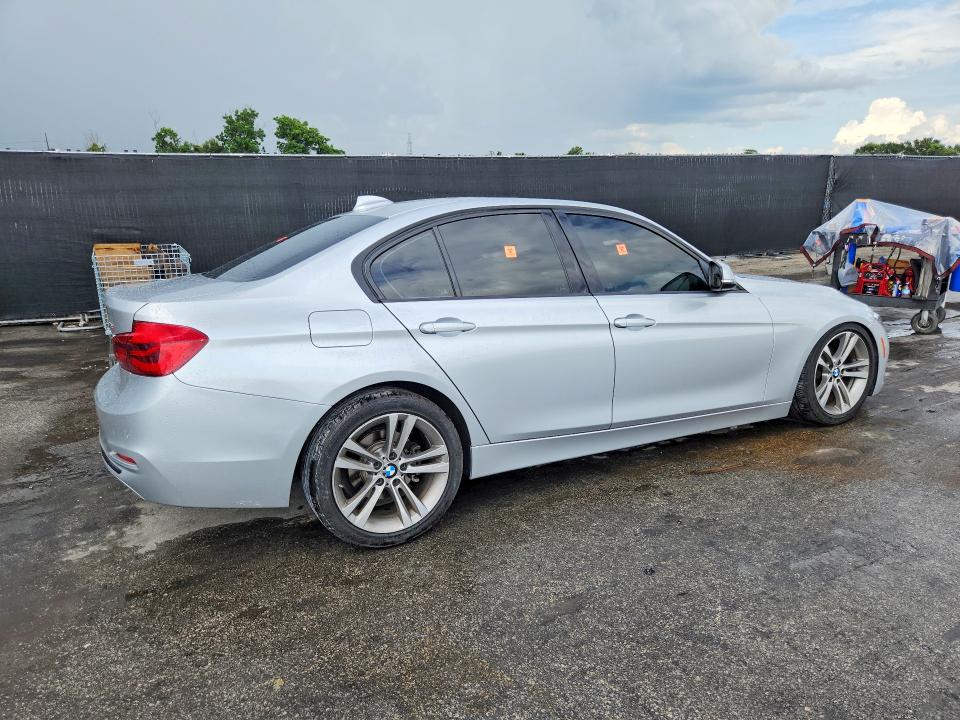 Photo 3 from auction – 2016 BMW 328 with VIN WBA8E9G59GNT42096