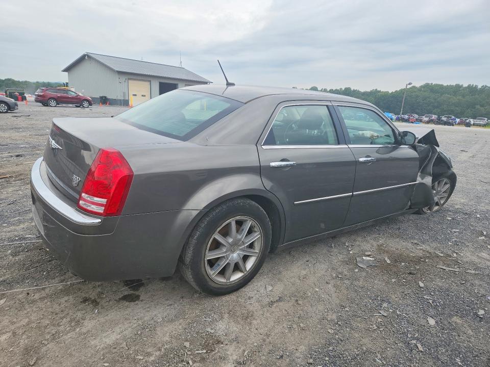 Photo 3 from auction – 2008 CHRYSLER 300C with VIN 2C3LK63H78H121180