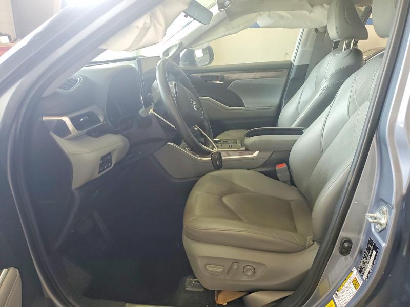 Photo 7 from auction – 2021 TOYOTA HIGHLANDER with VIN 5TDEBRCH6MS067808