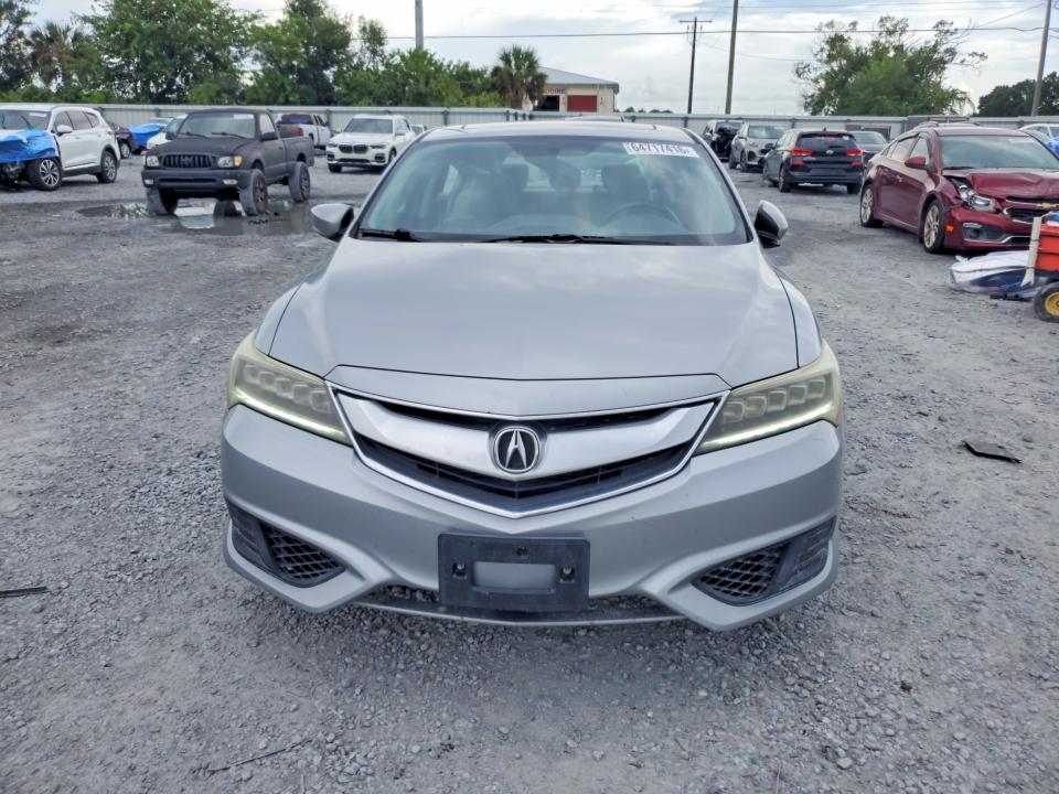Photo 5 from auction – 2017 ACURA ILX with VIN 19UDE2F31HA010298