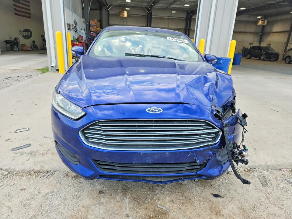 Photo 5 from auction – 2016 FORD FUSION with VIN 3FA6P0LU7GR388235