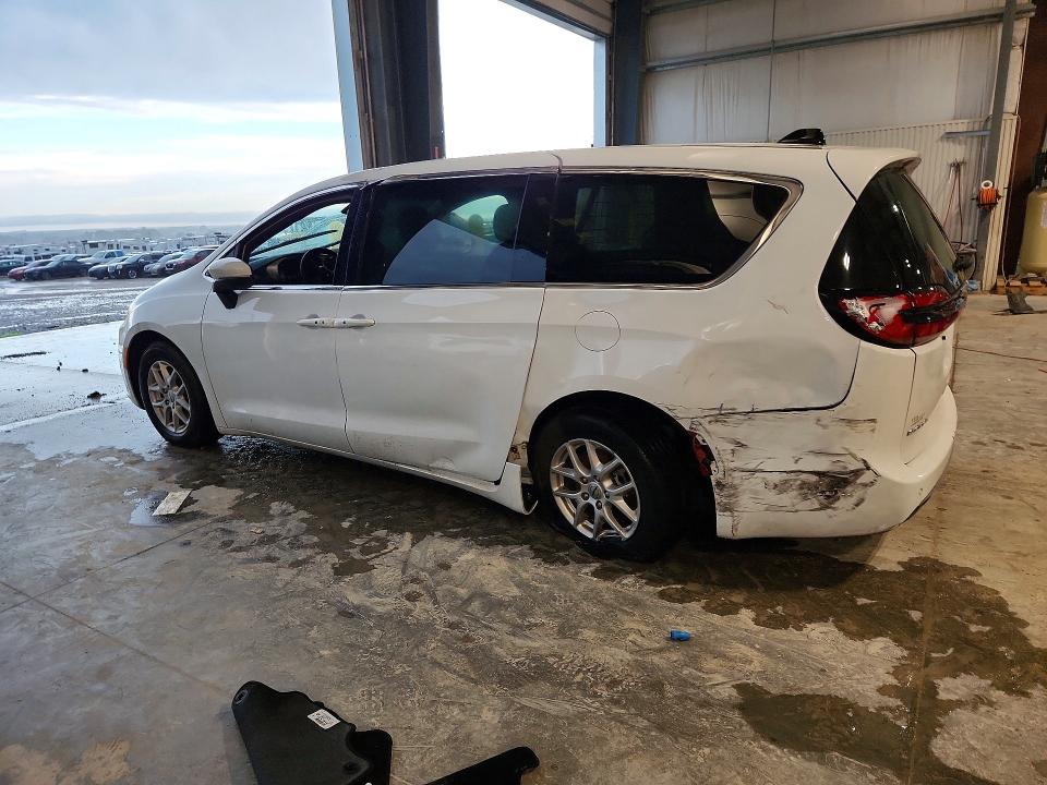 Zdjęcie 2 z aukcji – 2023 CHRYSLER PACIFICA z VIN 2C4RC1FG6PR619758