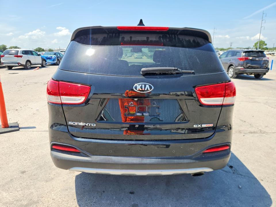 Photo 6 from auction – 2016 KIA SORENTO with VIN 5XYPHDA1XGG031928