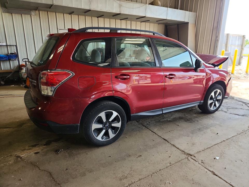 صورة رقم 3 من المزاد - 2017 SUBARU FORESTER مع VIN JF2SJABC1HH460530