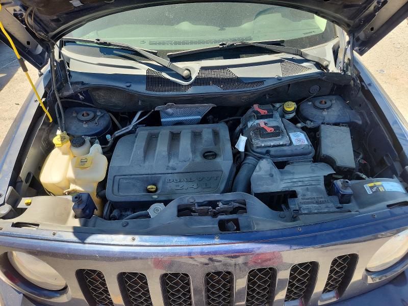 Photo 11 from auction – 2017 JEEP PATRIOT with VIN 1C4NJPBBXHD158005