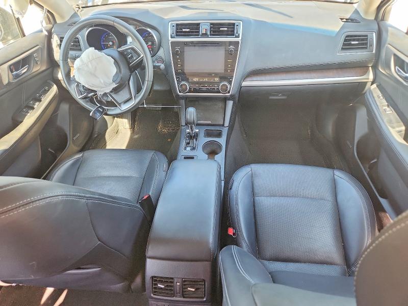 Photo 8 from auction – 2018 SUBARU OUTBACK with VIN 4S4BSANC5J3332202
