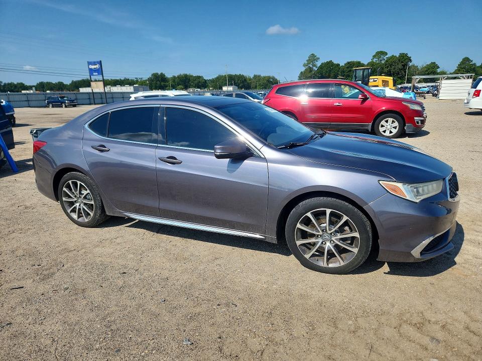 Photo 4 from auction – 2018 ACURA TLX with VIN 19UUB3F52JA002684