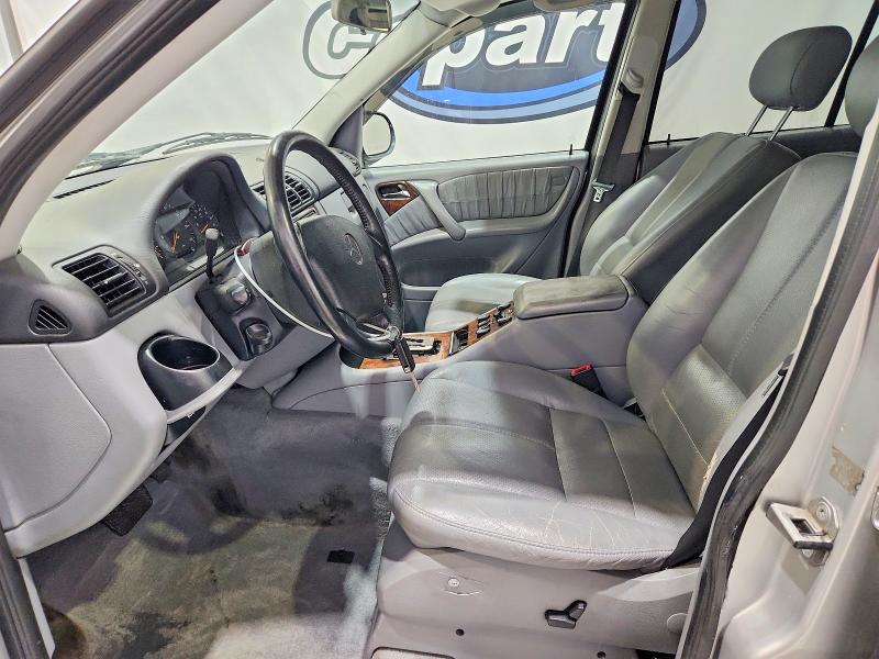 Photo 7 from auction – 2000 MERCEDES-BENZ ML with VIN 4JGAB54E1YA188305