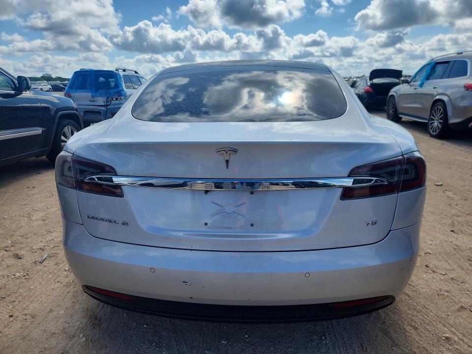 Photo 6 from auction – 2017 TESLA MODEL S with VIN 5YJSA1E15HF206781