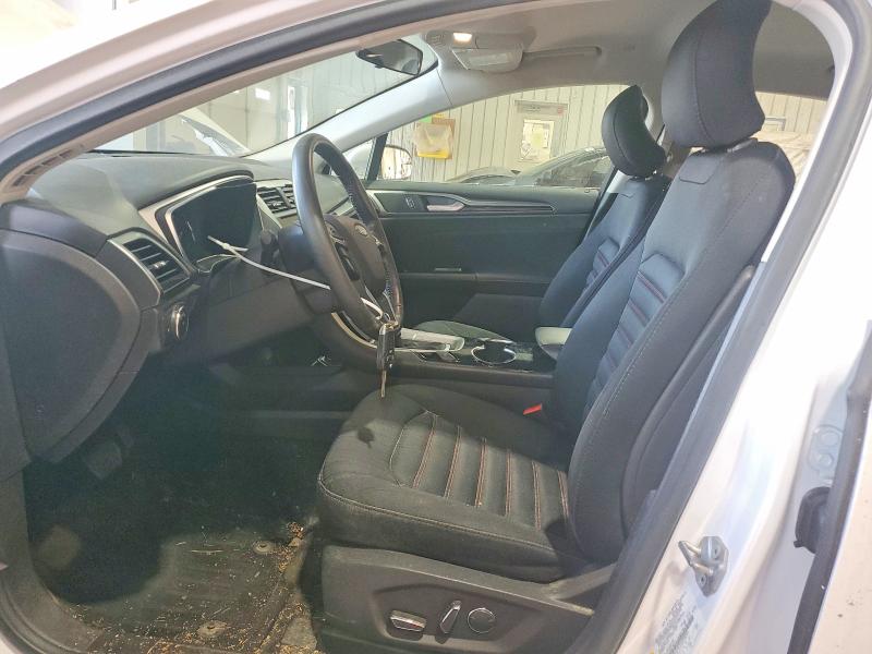 Photo 7 from auction – 2016 FORD FUSION with VIN 3FA6P0LU1GR288342