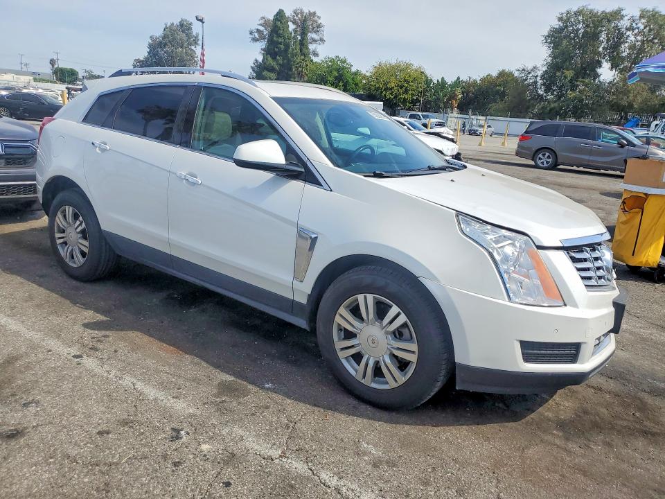 Zdjęcie 4 z aukcji – 2014 CADILLAC SRX z VIN 3GYFNBE31ES635653
