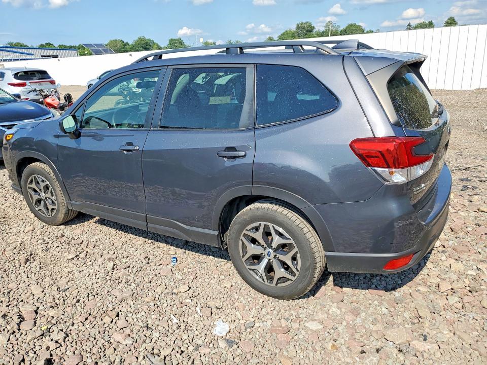 Photo 2 from auction – 2022 SUBARU FORESTER with VIN JF2SKADC8NH402694