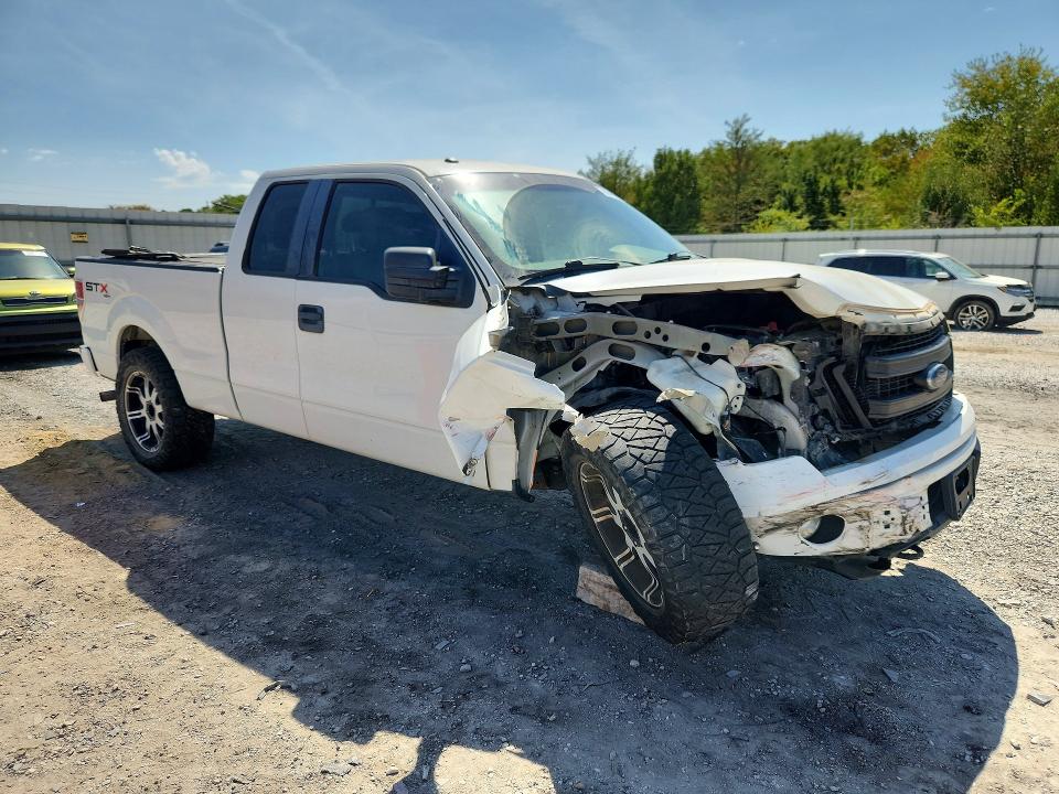 Photo 4 from auction – 2013 FORD F150 with VIN 1FTFX1EF0DFD41233