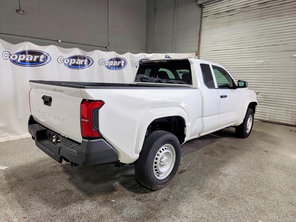 Photo 3 from auction – 2025 TOYOTA TACOMA with VIN 3TYJDAHN7ST024668
